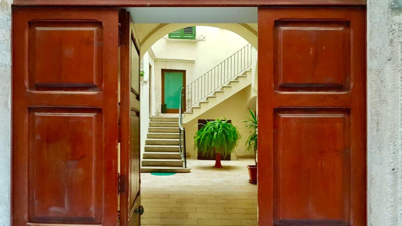 More Apartments Il Ferrarese 3 Bari Exterior foto